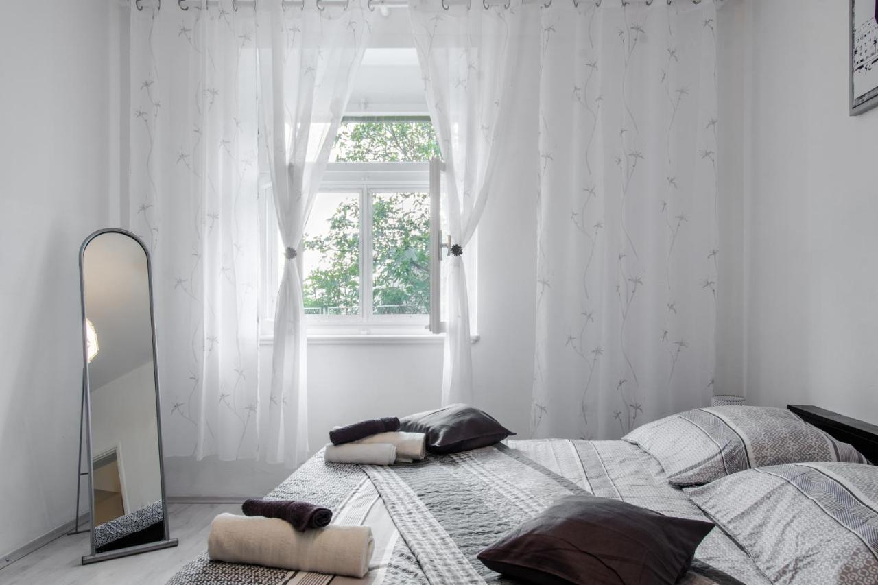 Heavenly Corner Apartment Сплит Екстериор снимка
